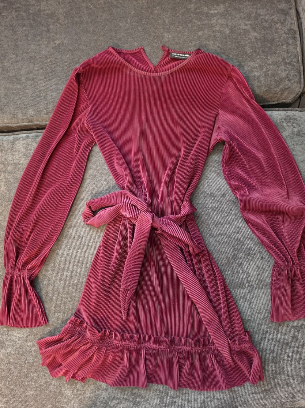 The Fifth Label Plissé Knot-Front Top in Berry Pink